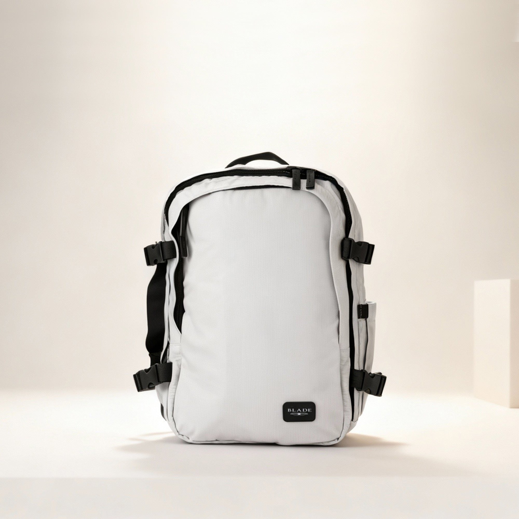 BLADE BACKPACK FROST