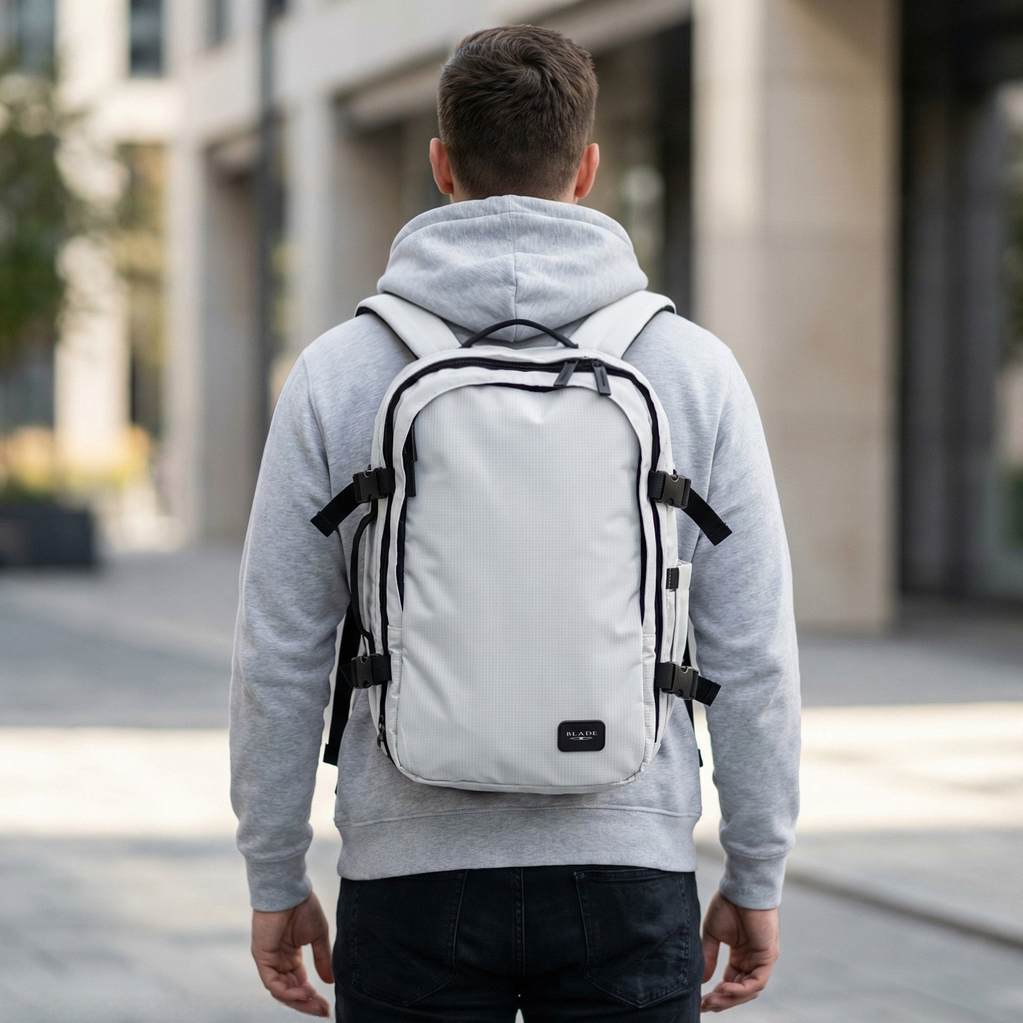 BLADE BACKPACK FROST