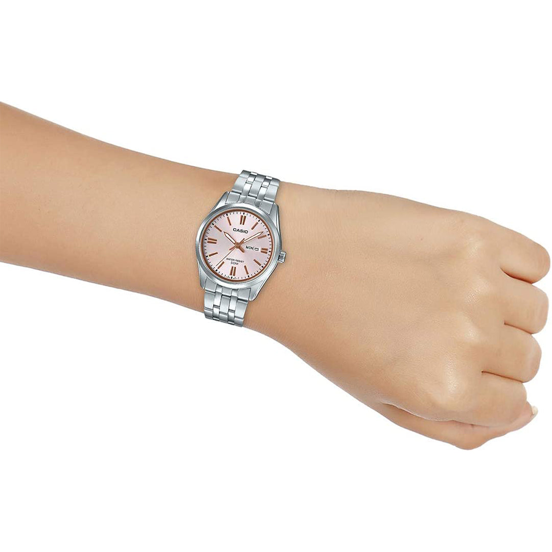 Casio LTP-1335D-4AVDF Stainless Steel Wrist Watch for Women